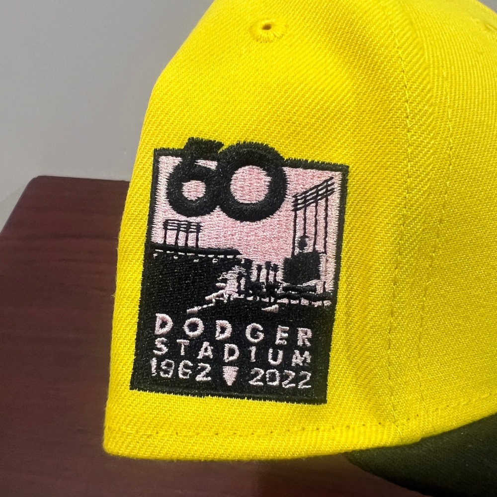 New Era, 59Fifty Fitted Hat, Los Angeles Dodgers, Yellow & Black - Picture 2 of 10